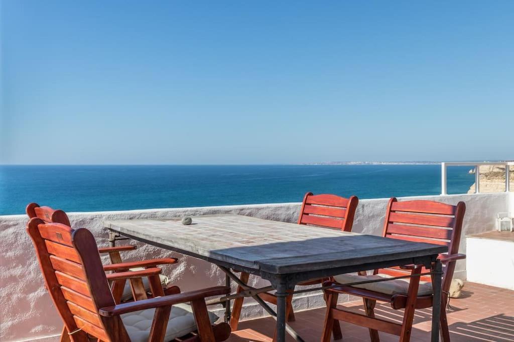 Amazing Sea View Penthouse Apartman Carvoeiro  Kültér fotó