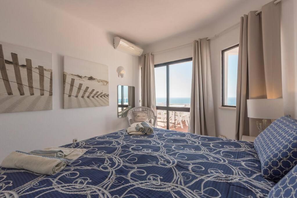 Amazing Sea View Penthouse Apartman Carvoeiro  Kültér fotó